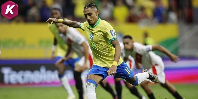 Đội hình, chiến thuật ra sân Scotland vs Brazil