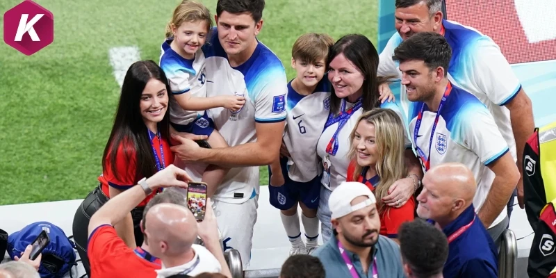 Gia đình Harry Maguire phản ứng rất mạnh mẽ