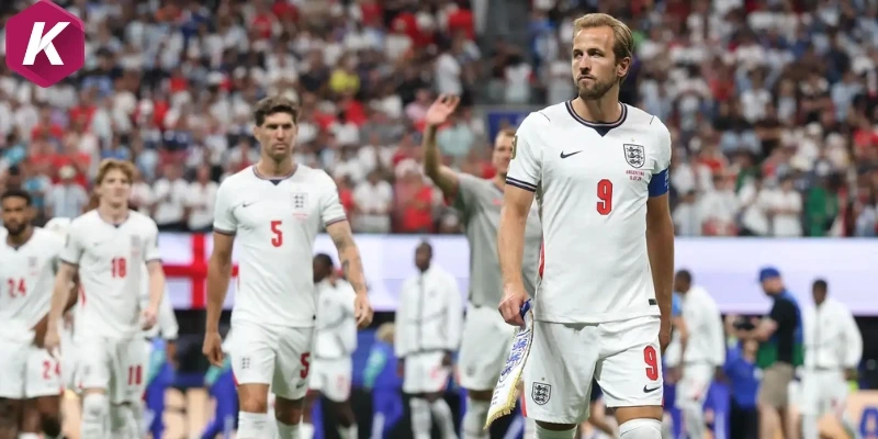 Bóng đá thế giới dành nhiều sự quan tâm sau trận đấu