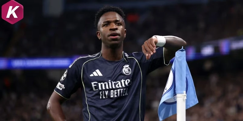 Arsenal quyết tâm chiêu mộ Vinicius, gửi mức giá cao tới Real Madrid